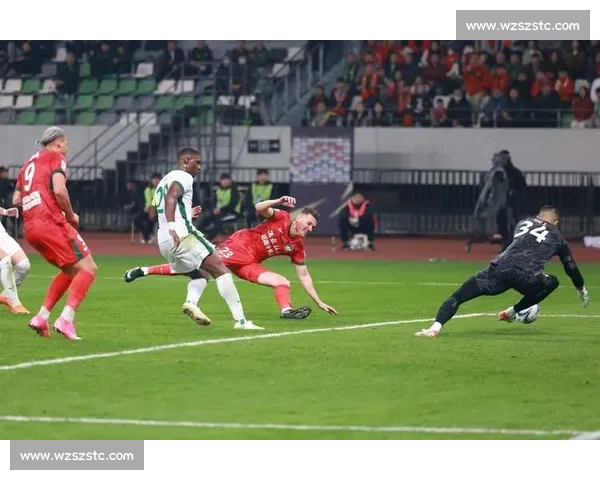 打造全球顶级足球赛事平台 提供实时比分分析与赛事资讯